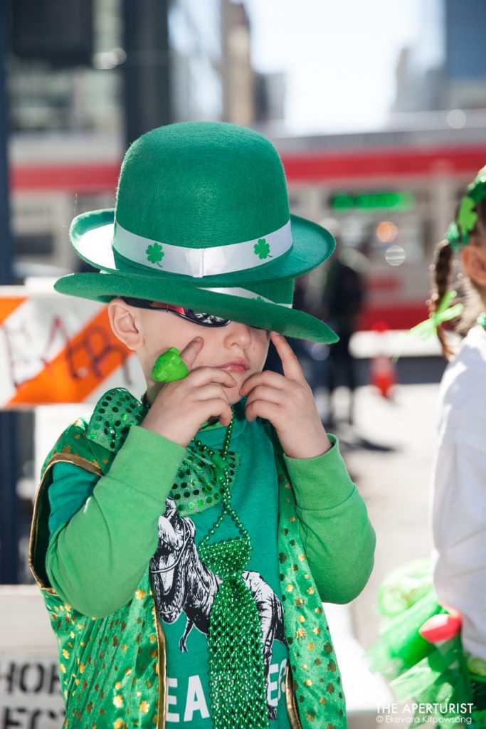 A participant waits for the start of the 168th annual San Francisco St. Patrick’s Day Parade on 2nd Street on Saturday, March 16, 2019, in San Francisco, Calif. (Photo by Ekevara Kitpowsong/Current SF)