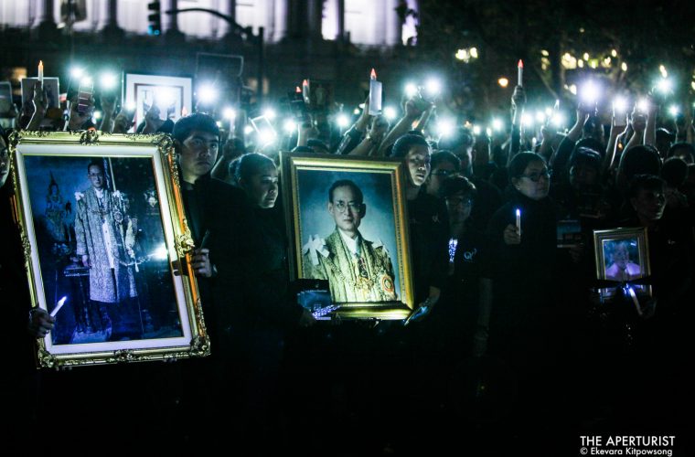 Thai mourners in San Francisco pay final respects to Thailand’s late King Bhumibol Adulyadej