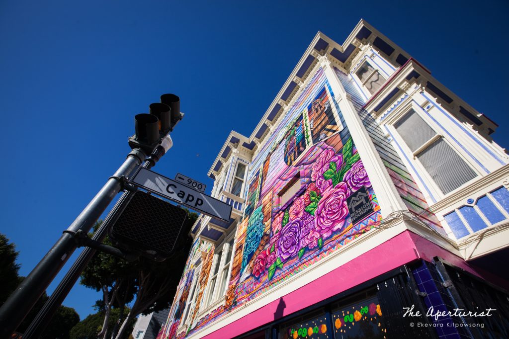The Justice4Amilcar mural, Alto al Fuego en La Misón, was completed and unveiled at 24th and Capp streets on Sunday, Nov. 17, 2019, in Mission District, San Francisco. (Photo by Ekevara Kitpowsong/Current SF)